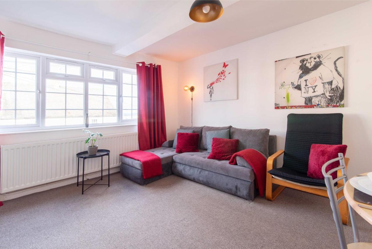Stylish & Central 2 Bedroom Apartment - Fast Wifi Castle Donington Esterno foto